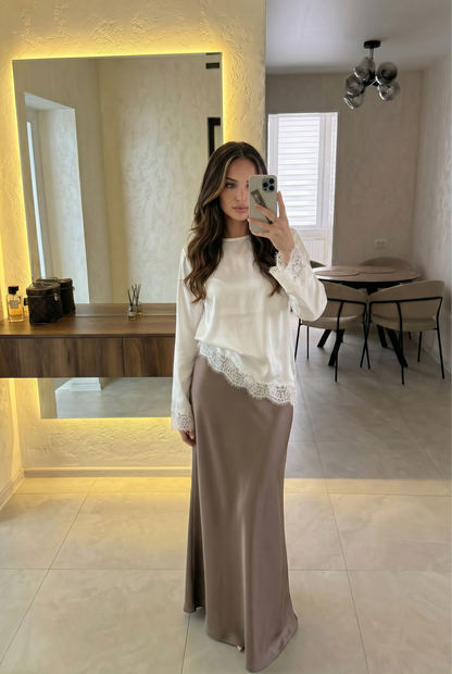 ZAYMUR LONG LACE TOP